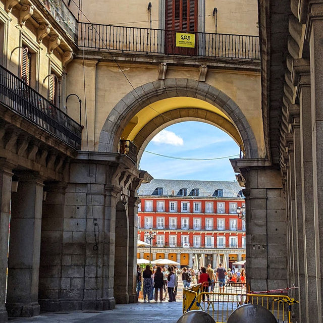 Explore Madrid’s Ancient Charm at Arco de Cuchilleros