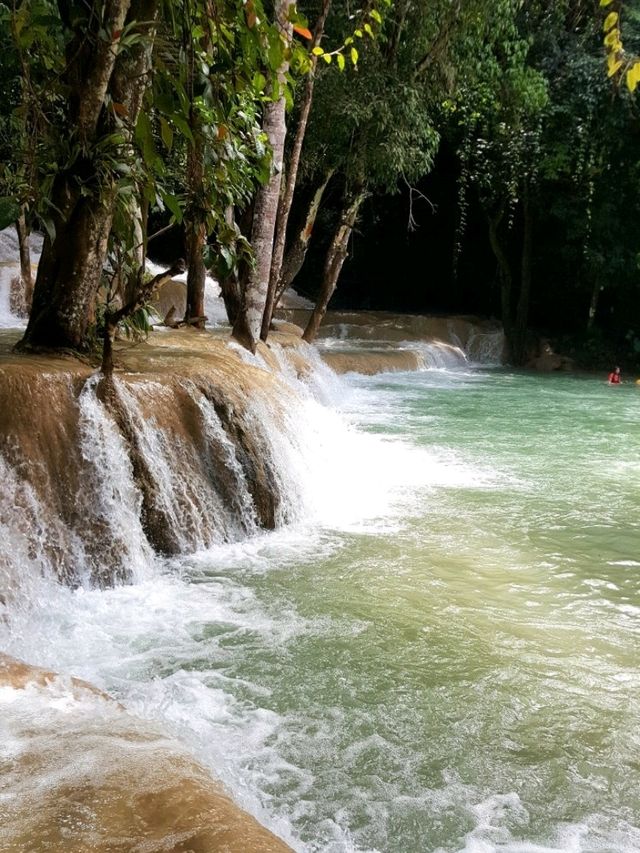LEFT SPEECHLESS WITH THIS STUNNING WATERFALL