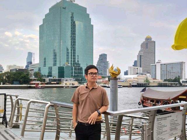 ล่องเรือ unicorn cruise แม่น้ำเจ้าพระยา
