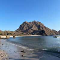 Peak Perfection: Padar Island, a Breathtaking Odyssey 