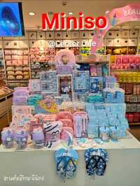 ช้อปของที่ระลึกที่ Miniso อนุเสาวรีย์ชัยฯ