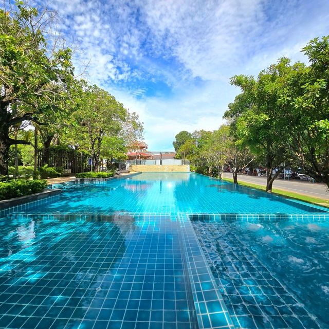 โรงแรม Chatnipa Beach Resort