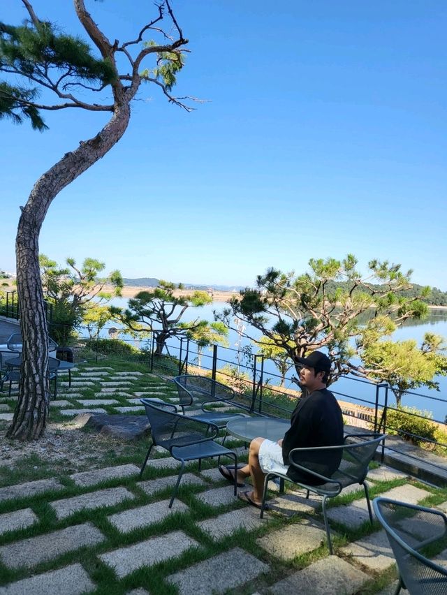 카페도 선셋전망대도 멋진 레이크힐호텔