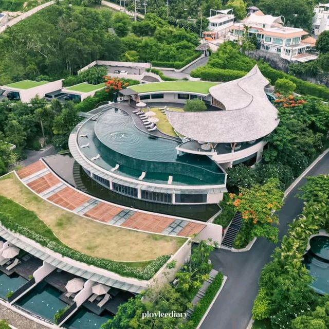 ห้องอาหารไทยวิวสวย โอบล้อมด้วยธรรมชาติ