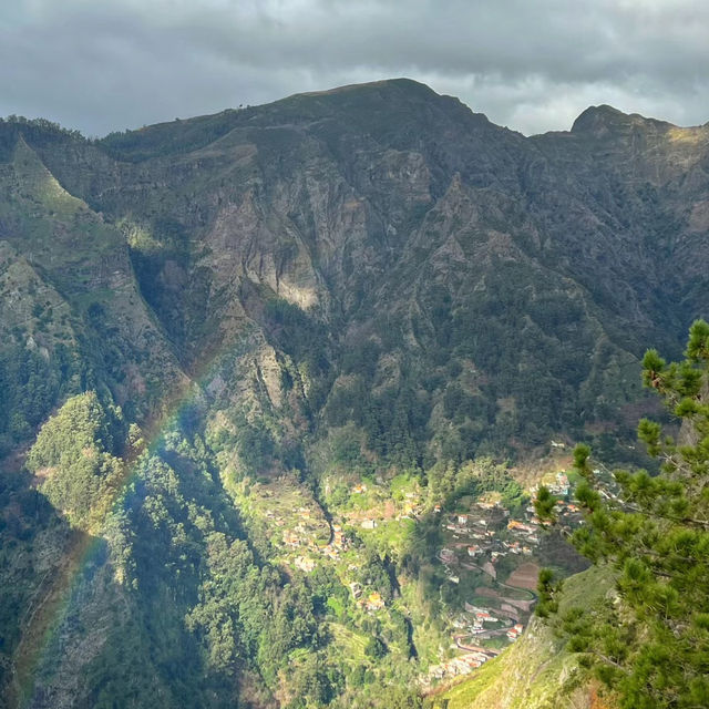 奧茨山谷：仙景峽谷🏞️✨