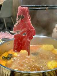  台式火鍋吃到飽🍲🥩