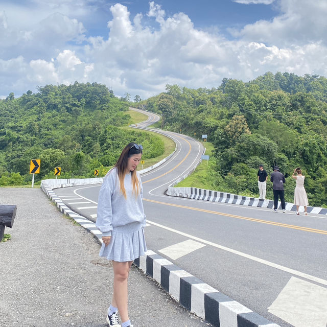 น่านนี้มีแต่ความสุข