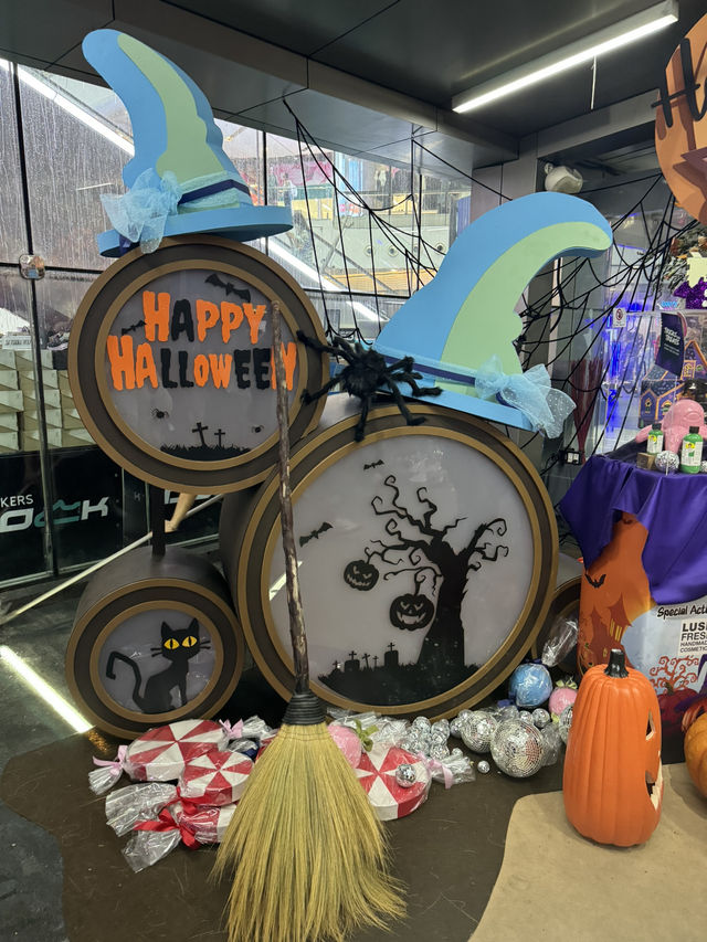 Halloween Terminal21 Asok🎃 👻