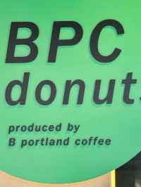 【大阪/心斎橋】"B portland coffee roastery"の大人気ドーナツが 主役となるスイーツショップ『