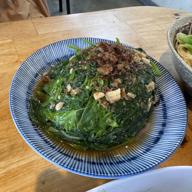 里港質感麵店
