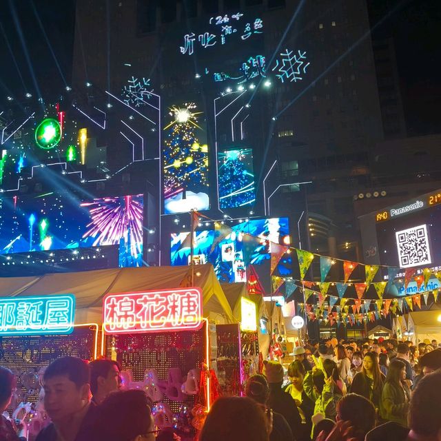 12月，開始環臺環球的聖誕盛宴-新北站