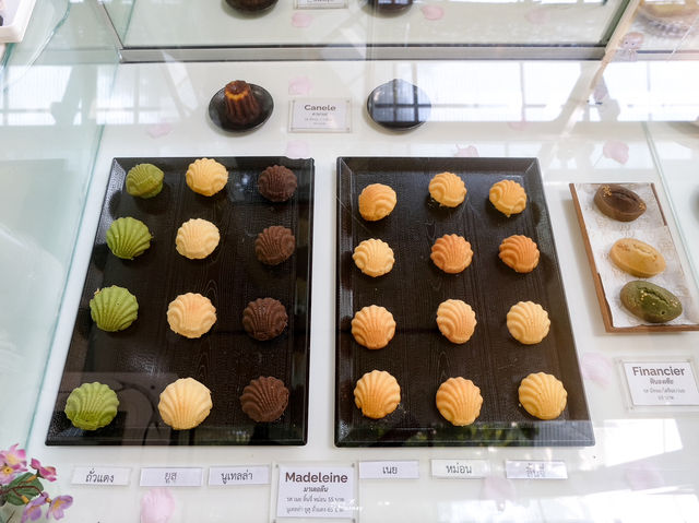 Riri Teahouse คาเฟ่ชาญี่ปุ่นริมลำธาร
