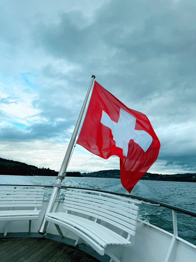 🇨🇭瑞士| 黃金環遊—蒸汽船遊琉森湖🚢
