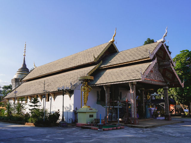 วัดพระแก้ว วัดเก่าแก่ ศิลปะล้านนาริมฝั่งโขง