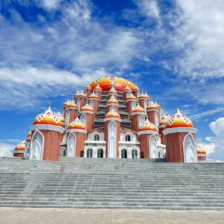 Magnificent architecture of The 99 Domes Mosque in Makassar City, South Sulawesi 🇮🇩
