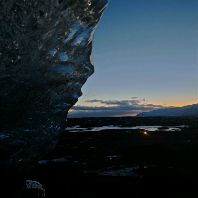 冰島係Blue IceCave冬天去就最好不過