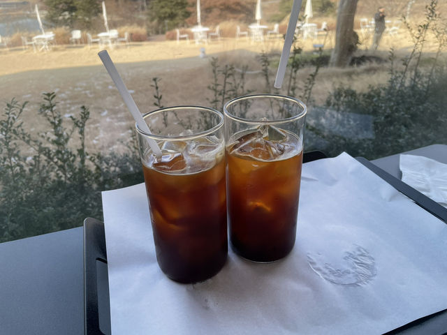 뷰가 좋은 커피 맛집, 소우모우