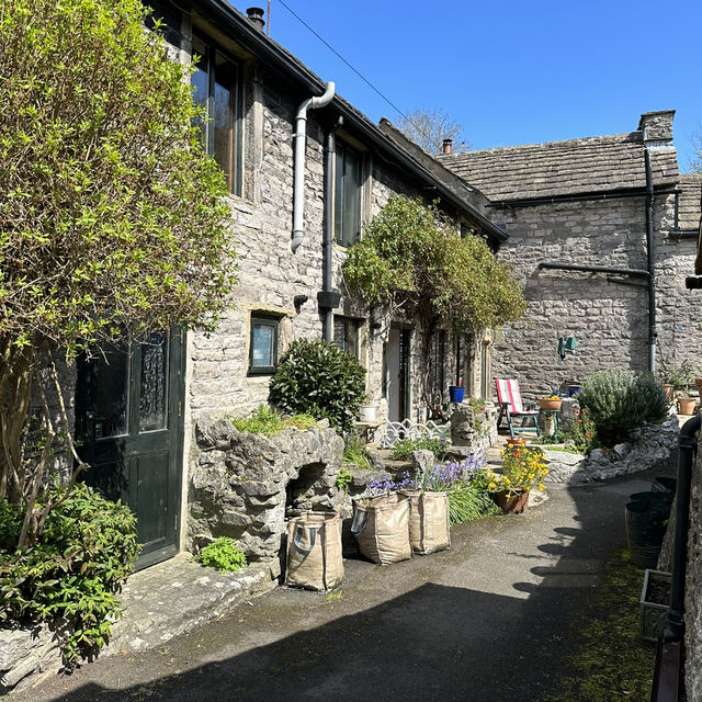 A picturesque village in the heart of the Peak District National Park