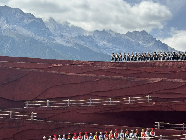 Be immersed with the cultural performance of Impression of Lijiang in this guide