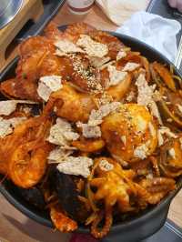 매콤하고 푸짐한 해물찜이 먹고 싶다면? 송정옥
