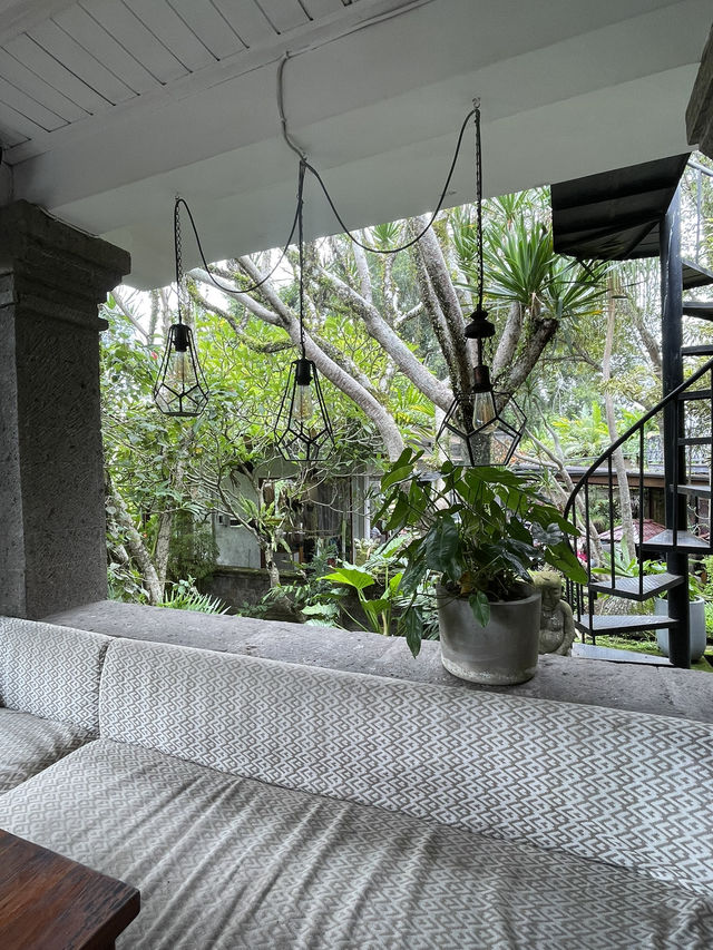 🇮🇩 Zest Ubud - Best Vegan restaurant in Bali ! 