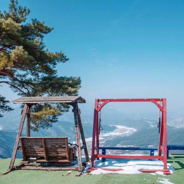 포토스팟을 찾아 남기는 인생샷과 여행의 추억