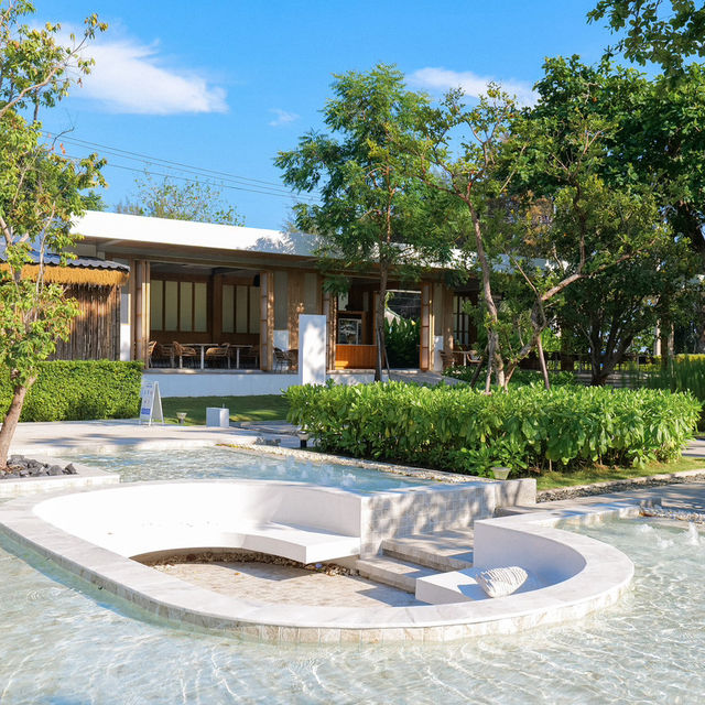 🩵🌴ที่พักติดทะเลระยอง The Season Resort Rayong