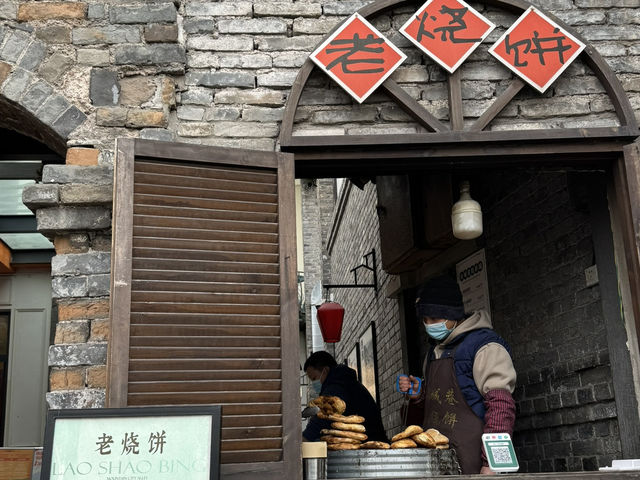 Dawn on Mountain City Trail: Where Chongqing’s Heartbeat Comes Alive