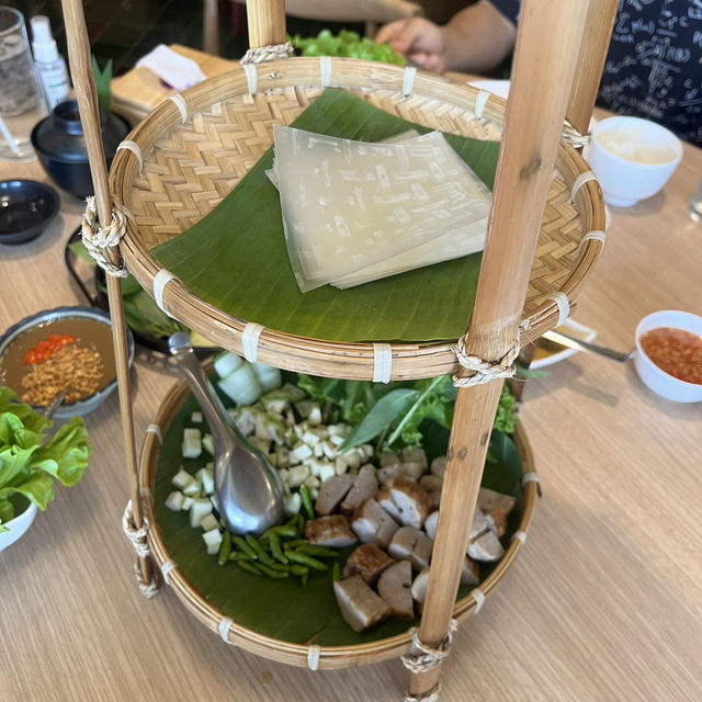 พิกัดร้านอาหารลาว ญวน✨