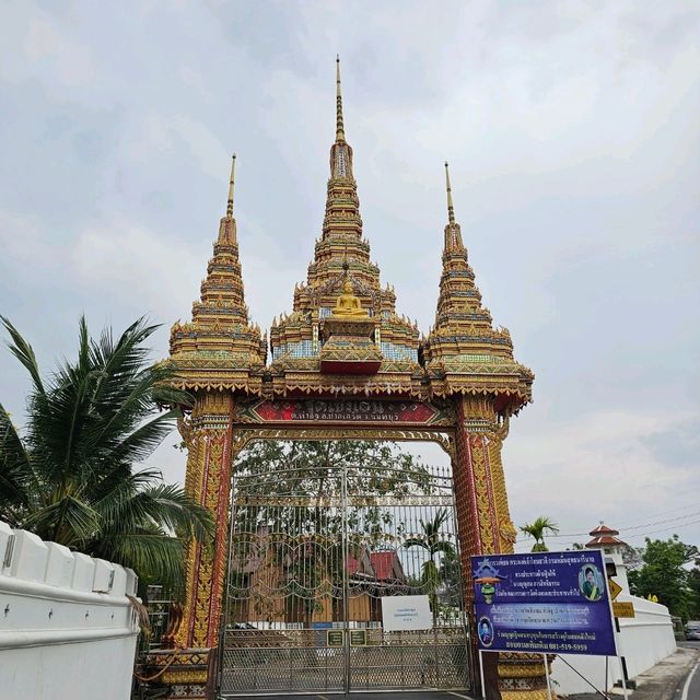 วัดเชิงเลน นนทบุรี