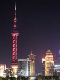上海外灘：夜幕下的璀璨之美 🌌✨