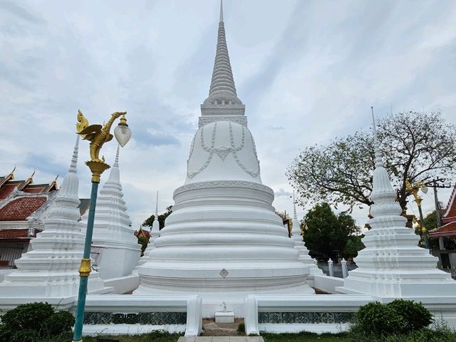 วัดราชสิทธารามราชวรวิหาร (วัดพลับ)