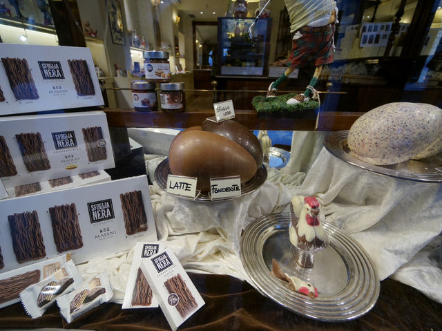 【イタリア・ボローニャ】Majani 1796 Cioccolato: Negozio Storico Bologna