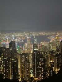 俯瞰浮城繁華——香港太平山頂靚景打卡