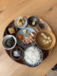 awayk 沖縄の穴場おばんざいカフェ