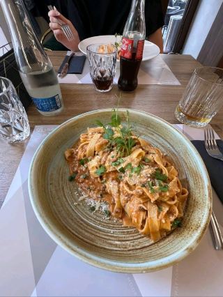 La Trattoria Cucina Moderna