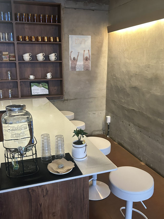 수원역 감성카페 “언올드첨”☕️