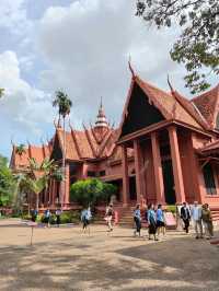A Brief Encounter with Phnom Penh’s National Museum  