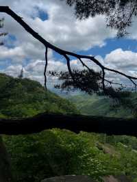 Lotus Peaks & Laid-back Trails, Yeonhwasan