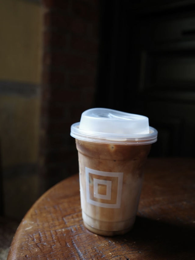 Timeout Cafe, A Cozy Retreat on Shamian Island