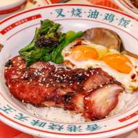 Yue Hong Ji ร้านข้าวหมูแดงเซี่ยงไฮ้