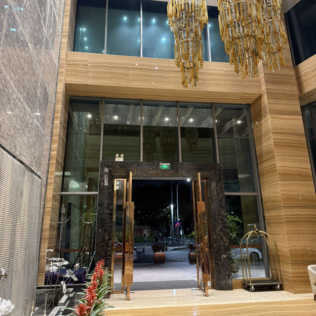 深圳最性價比高酒店：南山區桃園站聖陶沙酒店