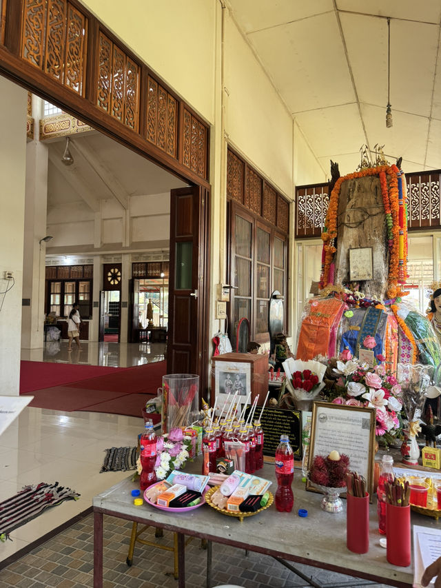 วัดโขดทิมธาราม วัดเก่าแก่ในจังหวัดระยอง