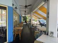 🐾 Paws & Pasta at W39 Bistro & Bakery – A Chill Spot for You and Your Pup