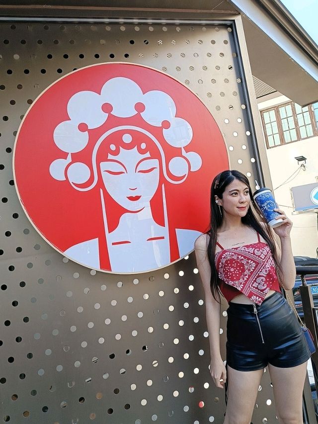上海武康街無聊但旁邊一定要晃