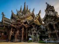 ปราสาทสัจธรรม