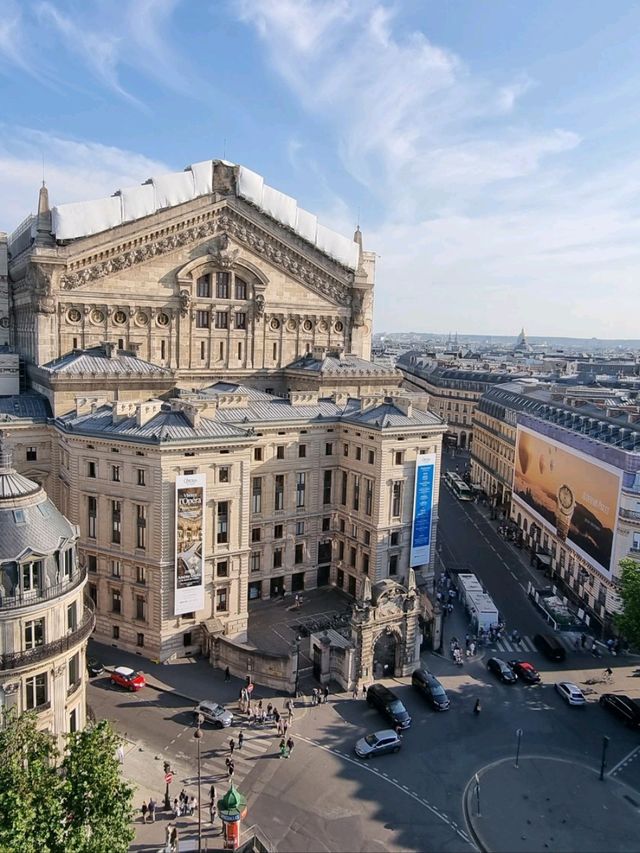 Shopping in Style: A Lafayette Paris Adventure