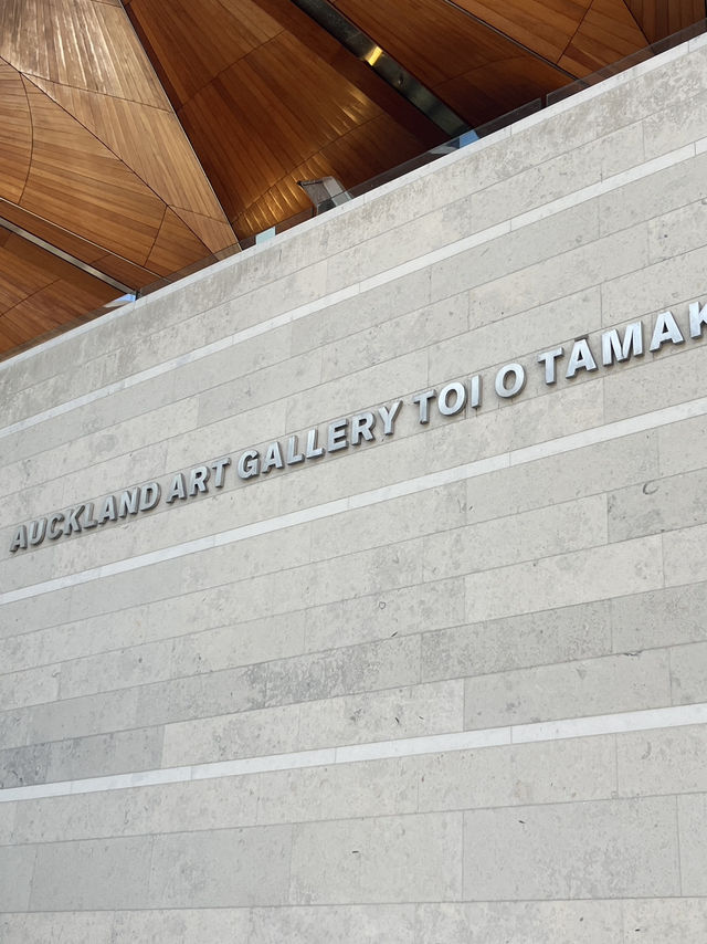 🎨梵谷與莫內真跡就在奧克蘭！城市裡的靈魂片刻｜Auckland Art Gallery