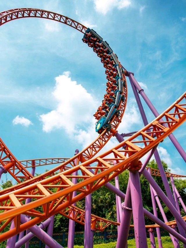 🌊🎢 Chimelong Water Park – Asia’s #1 Splash Paradise in Guangzhou! 💦☀️