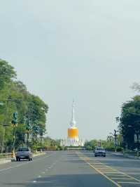 พระธาตุนาดูน พระธาตุศักดิ์สิทธิ์ คู่เมืองมหาสารคาม